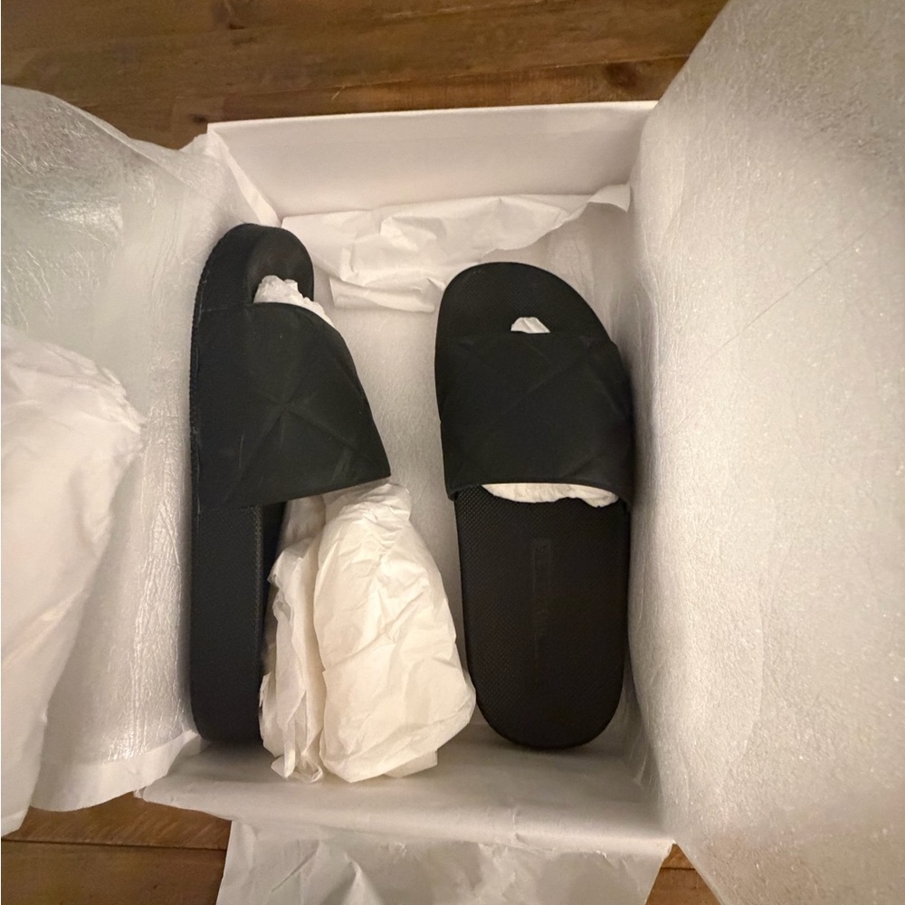 Bottega Veneta Black Slide Sandals